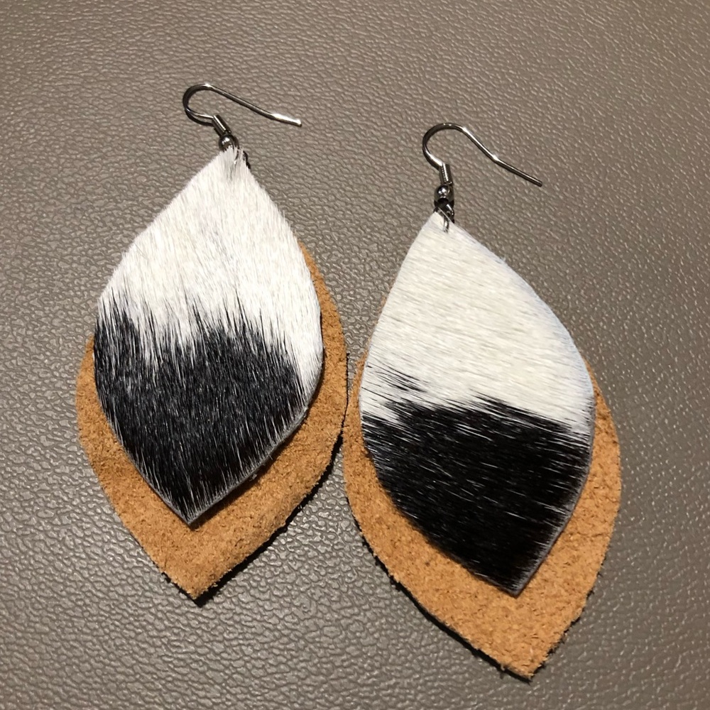 Genuine leather, teardrop earrings